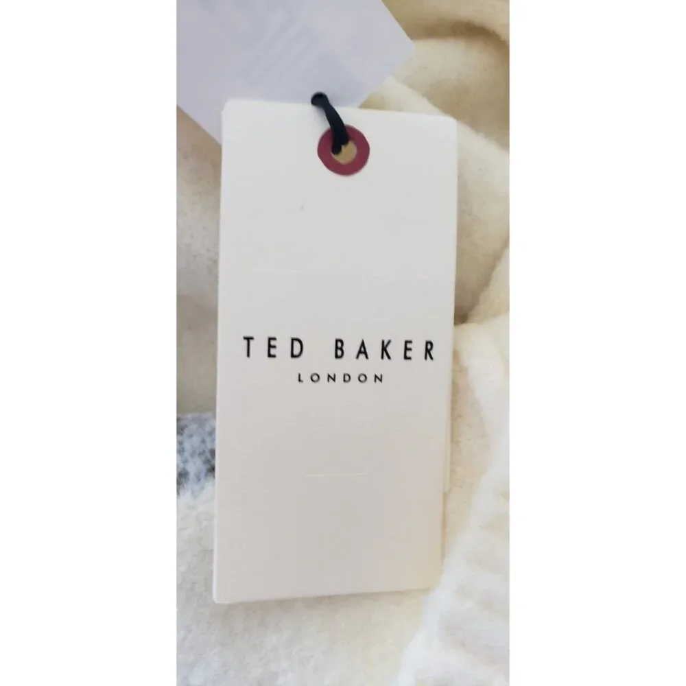 NWT TED BAKER LONDON JACKYARD FLOWER CREWNECK SWEATER SOFT MARSHMALLOWS MEDIUM - Picture 6 of 8